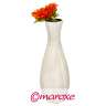 duży wazon ceramiczny na kwiaty w kolorze białym